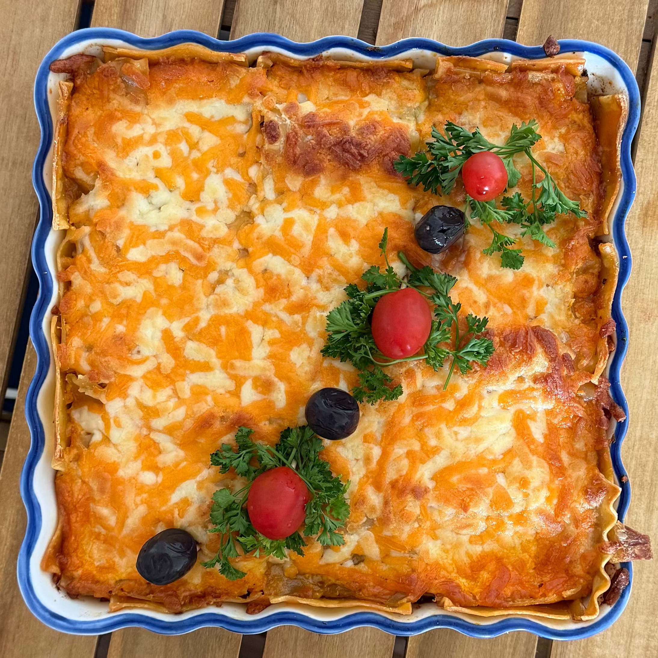 Lasagna — لازانیا